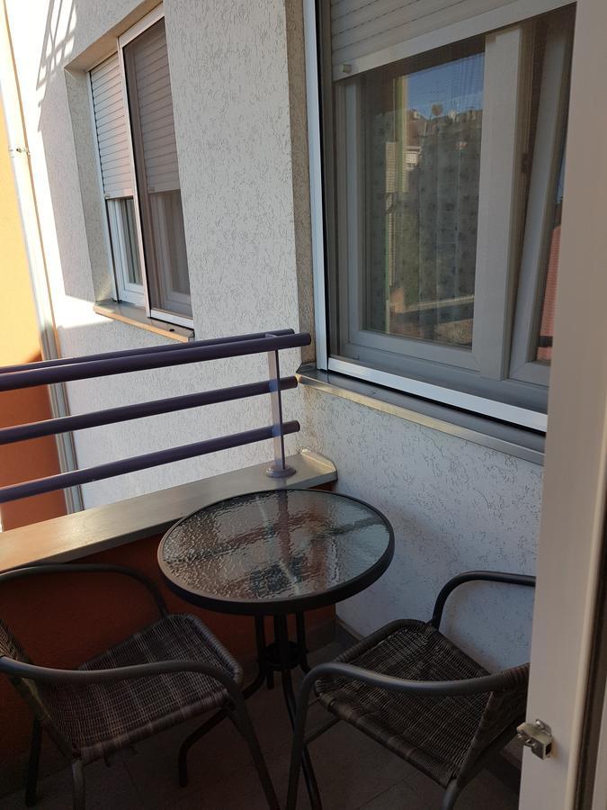 Apartment Gea 18 Novi Sad Exterior photo